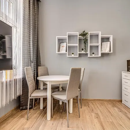 Rentplanet - Kniaziewicza Lägenhet Wrocław
